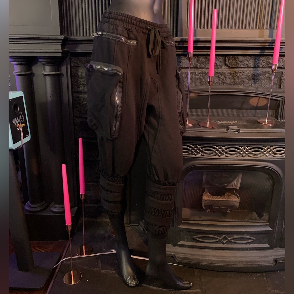 Darker Wavs Unisex Drop Waist Sweatpants